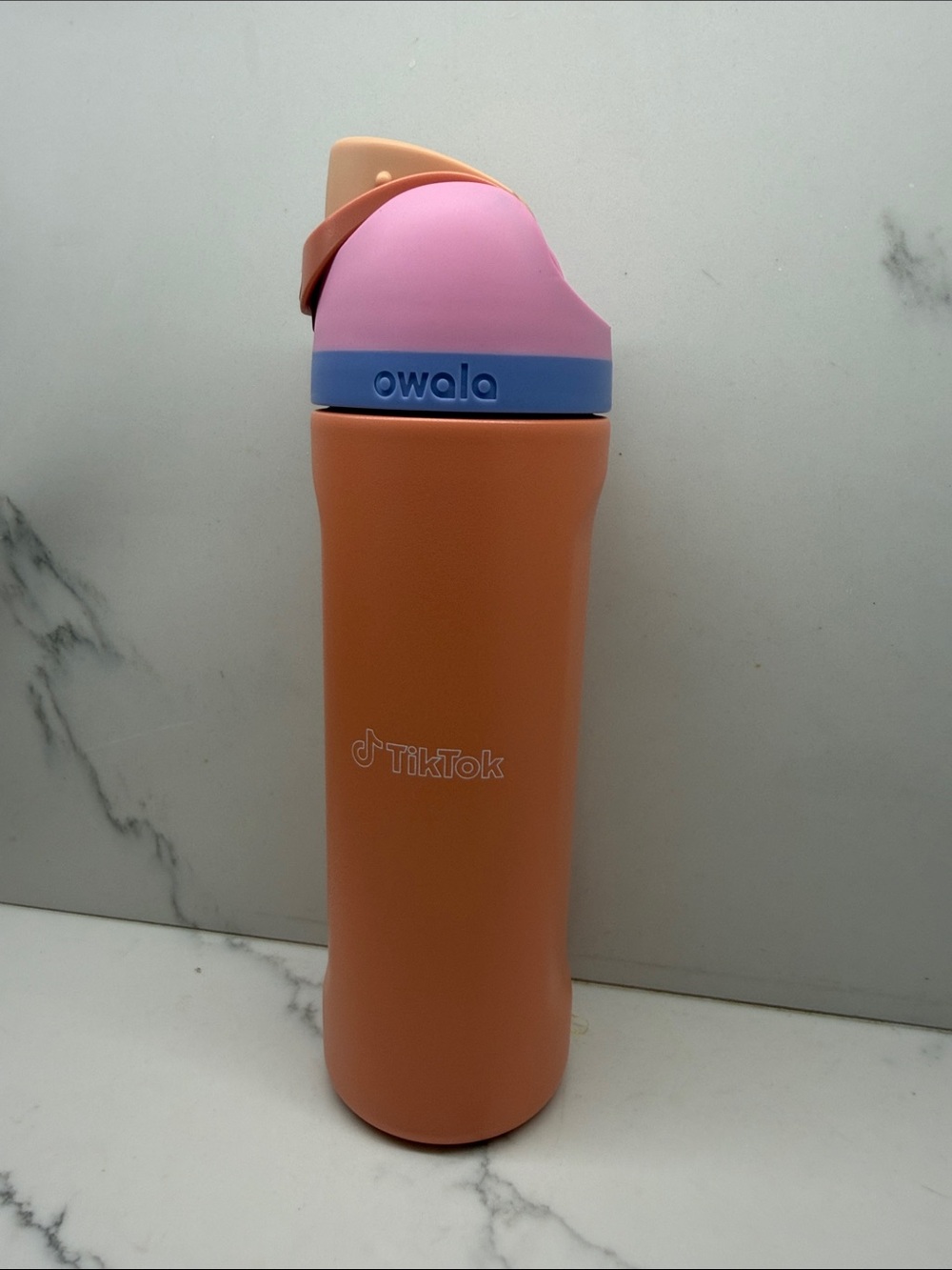Owala x TikTok Peach Water Bottle with Pink & Blue Lid